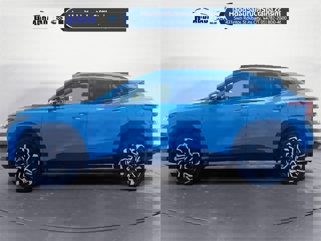 Used 2024 Chevrolet Trax RS w/ Sunroof Package image 2