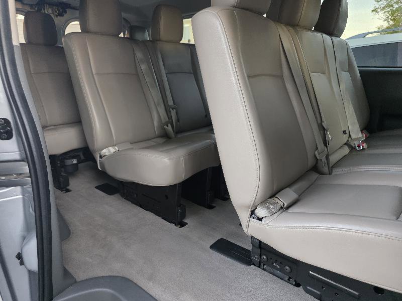 Used 2018 Nissan NV 3500 SL image 15