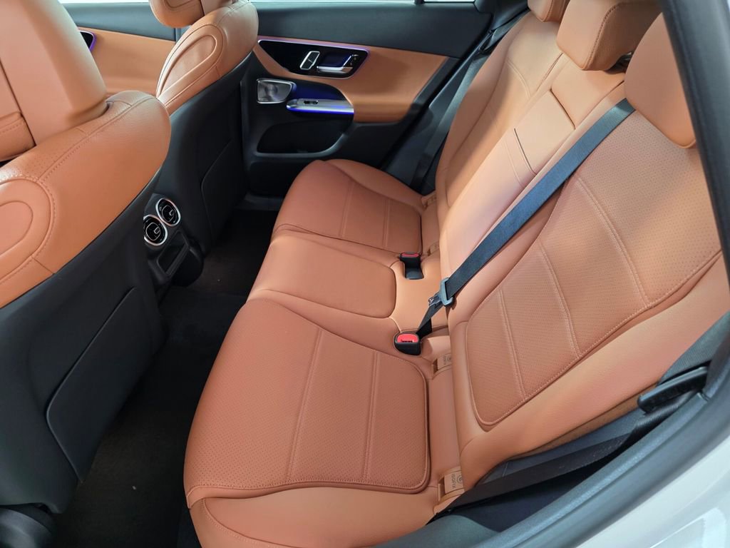 New 2026 Mercedes-Benz GLC 300 image 11