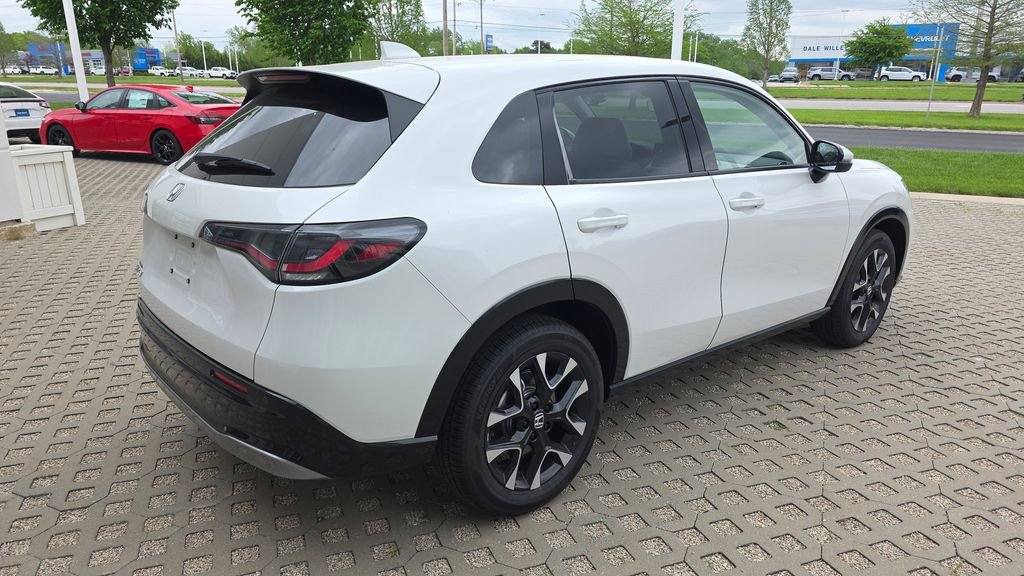 New 2026 Honda HR-V EX-L image 5