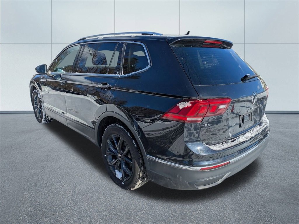 Used 2024 Volkswagen Tiguan SE image 5