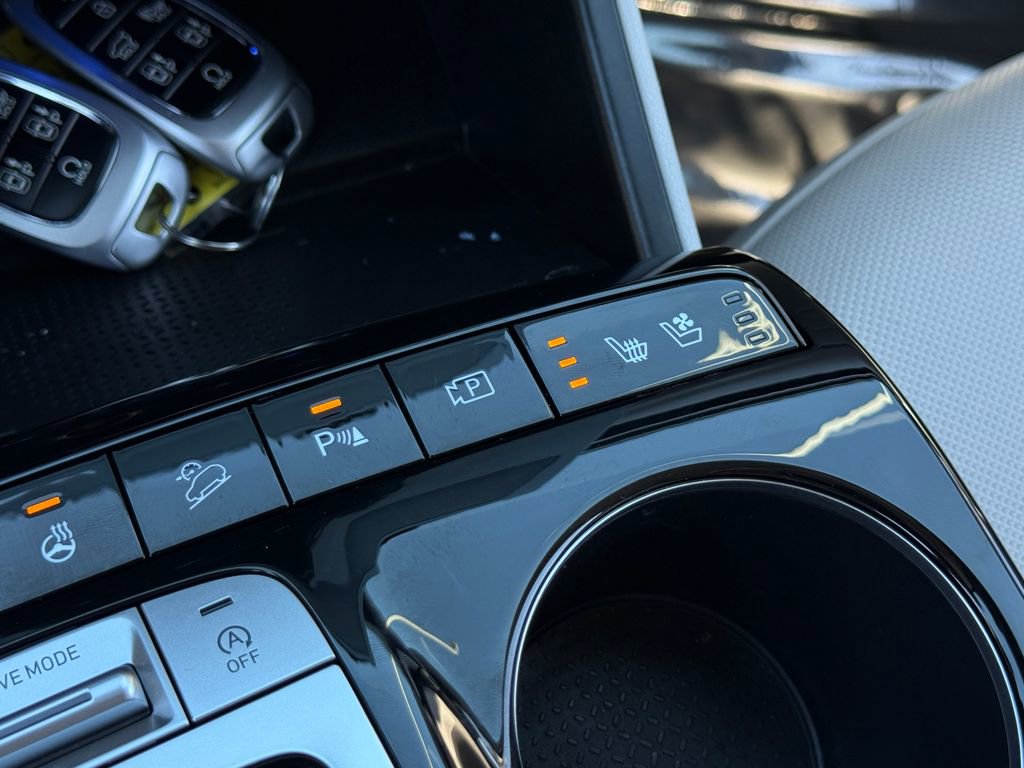 Used 2023 Hyundai Tucson Limited image 30