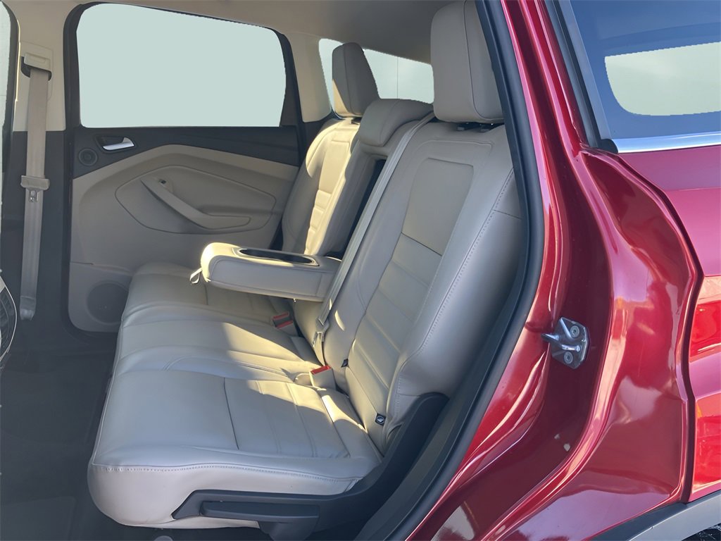 Used 2018 Ford Escape Titanium w/ Ford Safe & Smart Package image 31