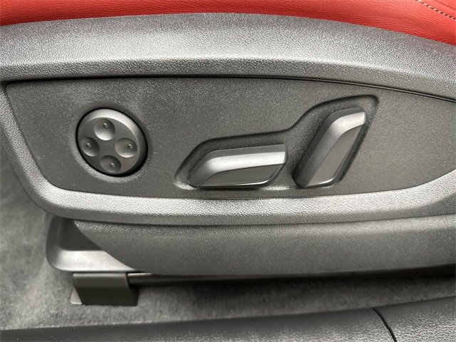 Certified 2025 Audi SQ5 Prestige w/ Prestige Package image 12