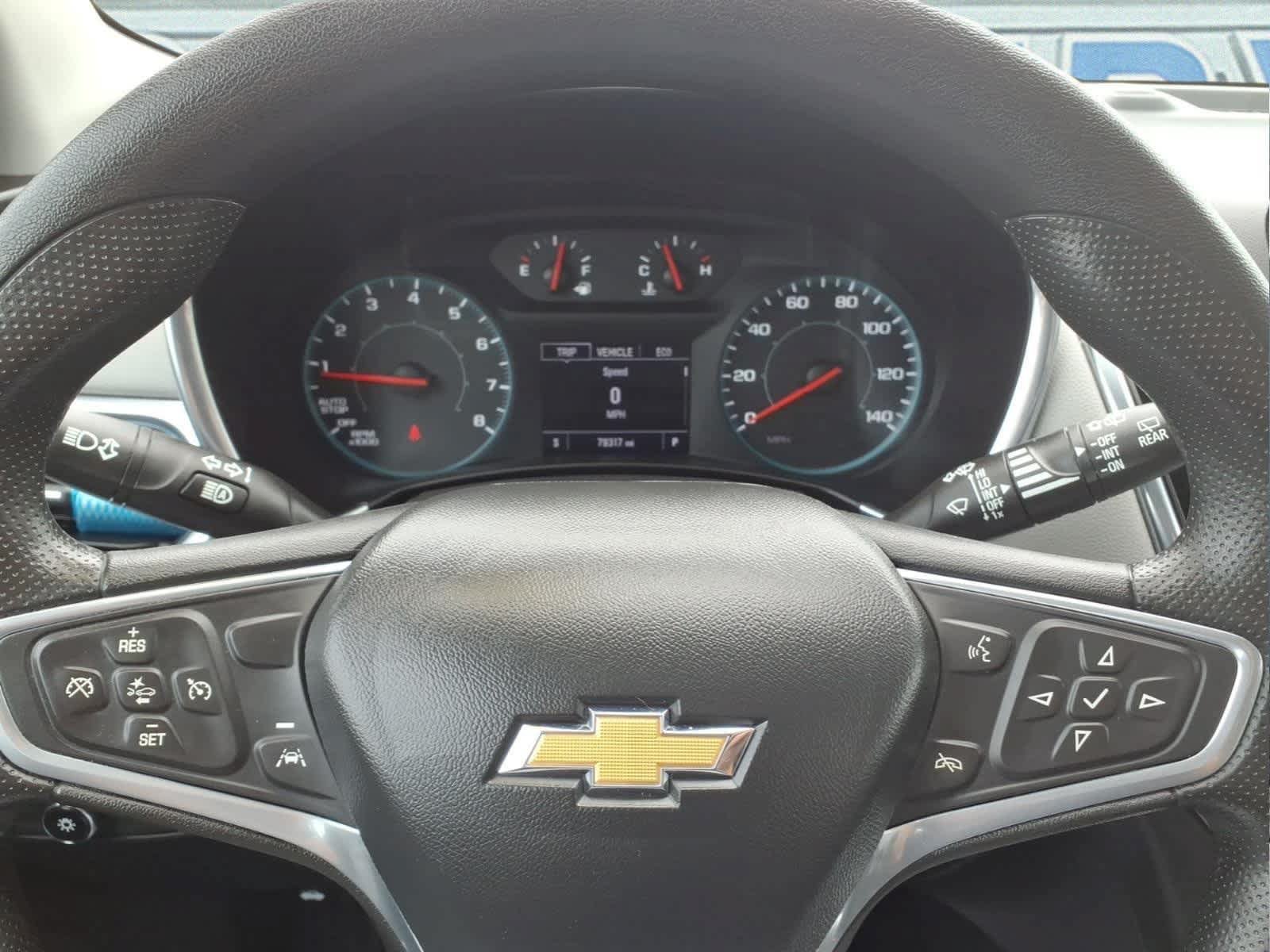 Used 2023 Chevrolet Equinox LS AWD/4WD image 21