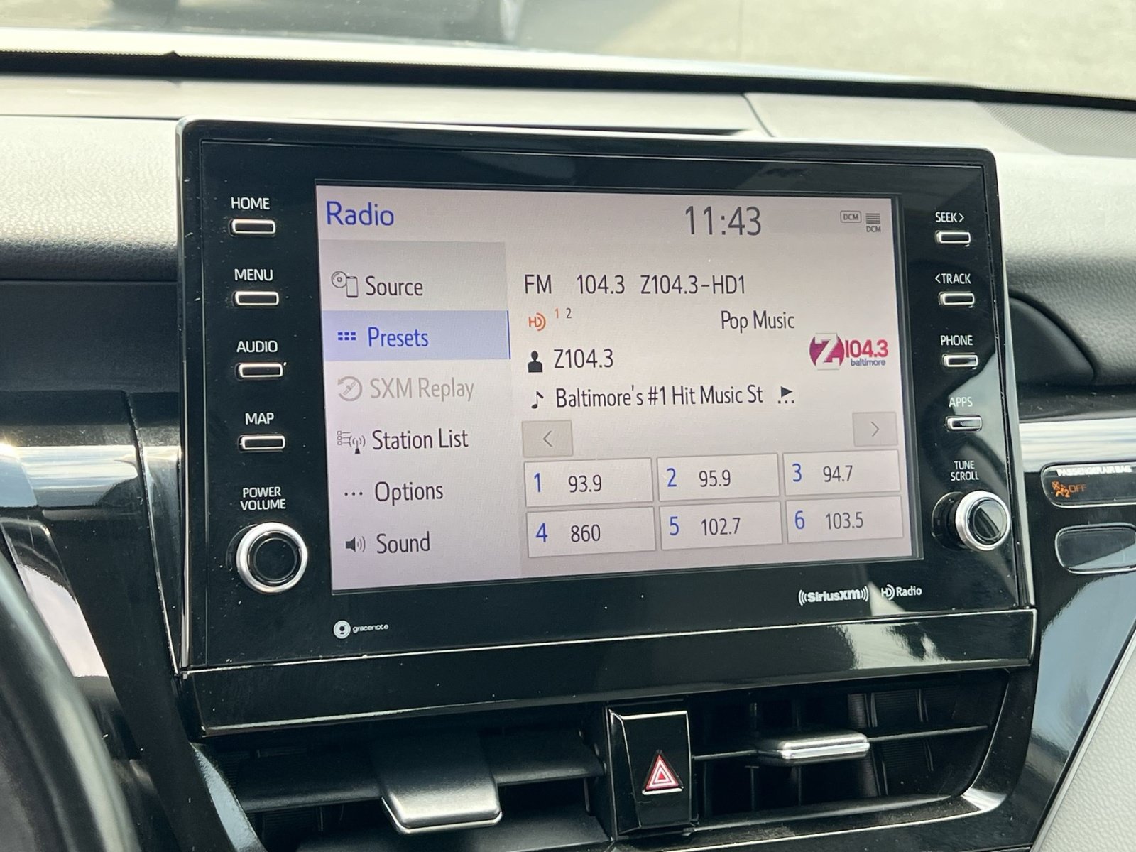 Used 2024 Toyota Camry XSE FWD image 18