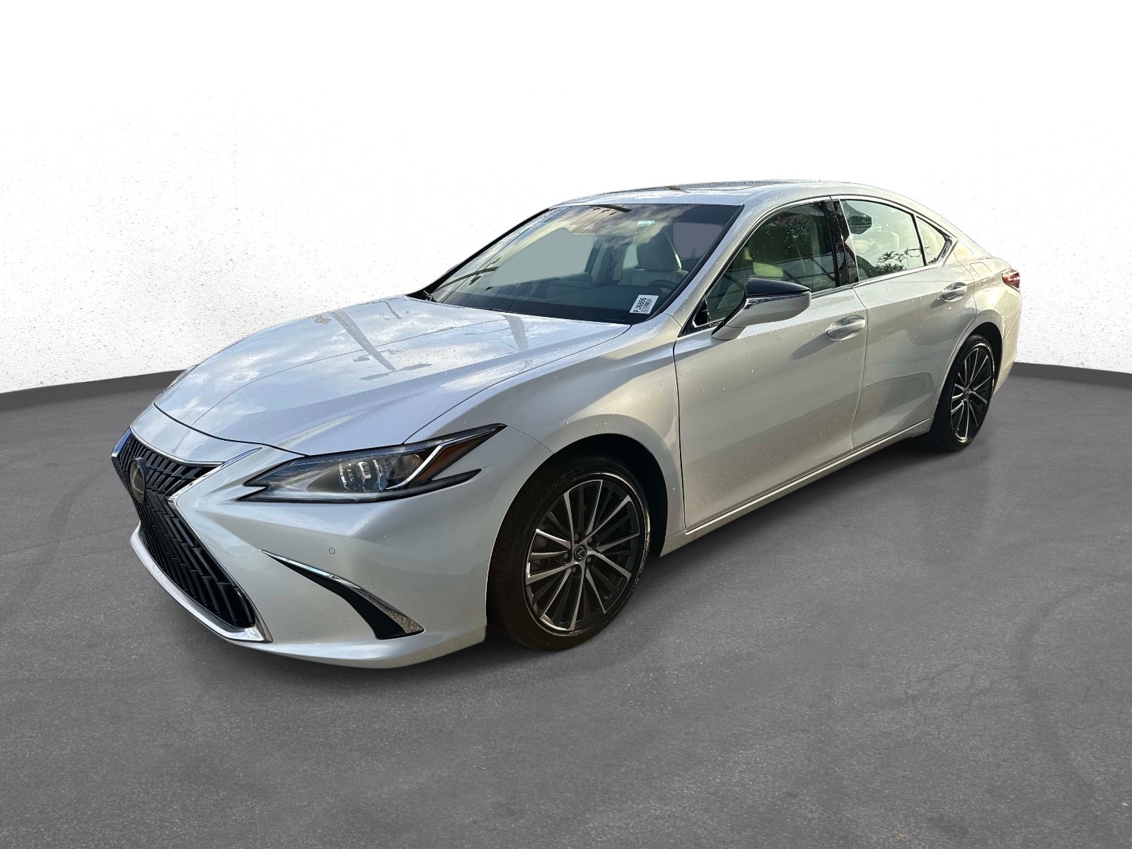 Used 2025 Lexus ES 350 w/ Premium Package FWD image 7