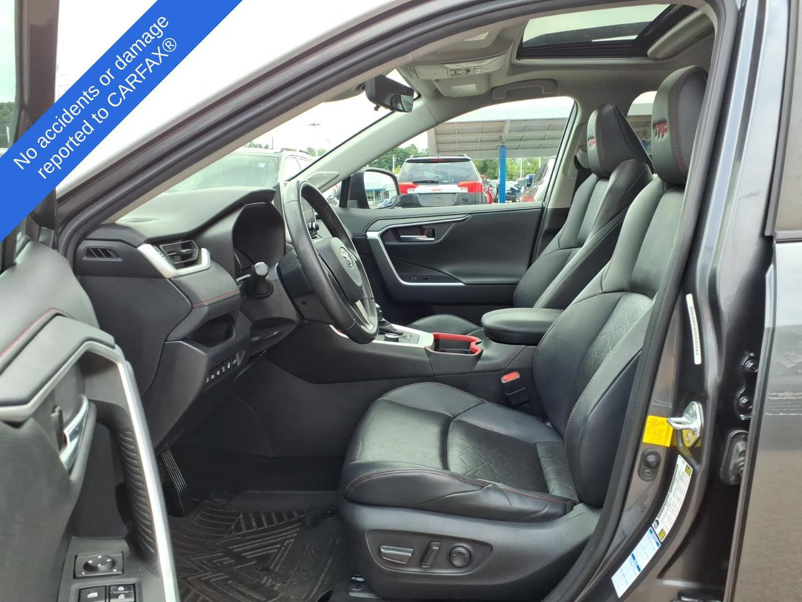 Used 2020 Toyota RAV4 TRD Off-Road AWD/4WD image 19