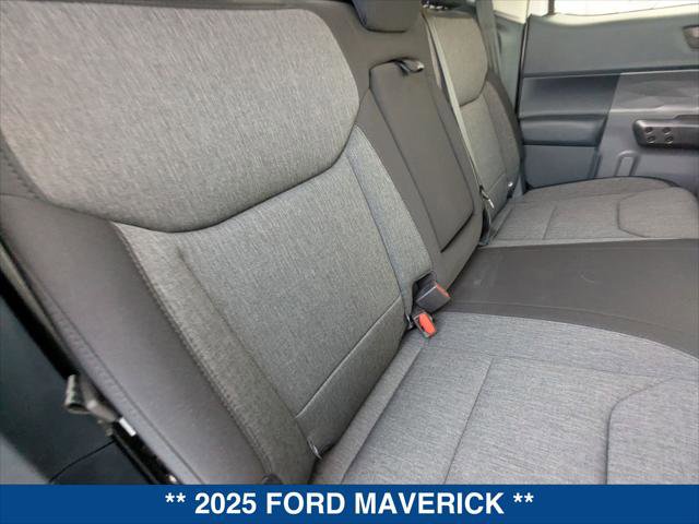 New 2025 Ford Maverick XLT w/ Black Appearance Package image 19