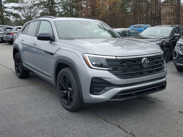 New 2026 Volkswagen Atlas Cross Sport SEL R-Line image 3