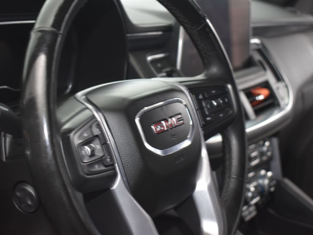 Used 2023 GMC Yukon SLT w/ SLT Luxury Package AWD/4WD image 15