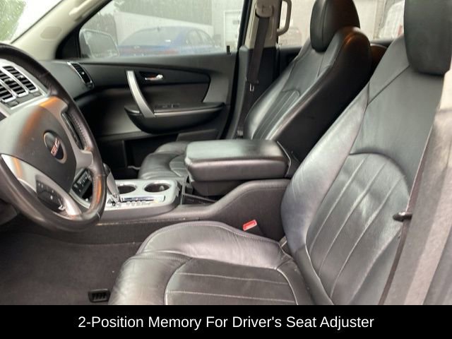 Used 2010 GMC Acadia SLT w/ Technology Package image 12