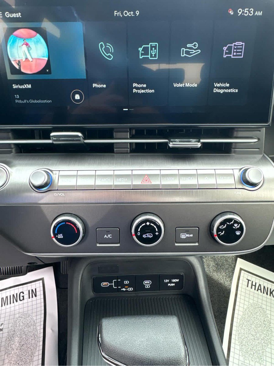 New 2027 Hyundai Kona SE AWD/4WD image 24