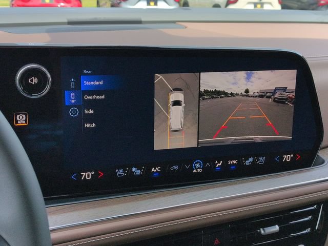 New 2026 Chevrolet Tahoe High Country AWD/4WD image 17