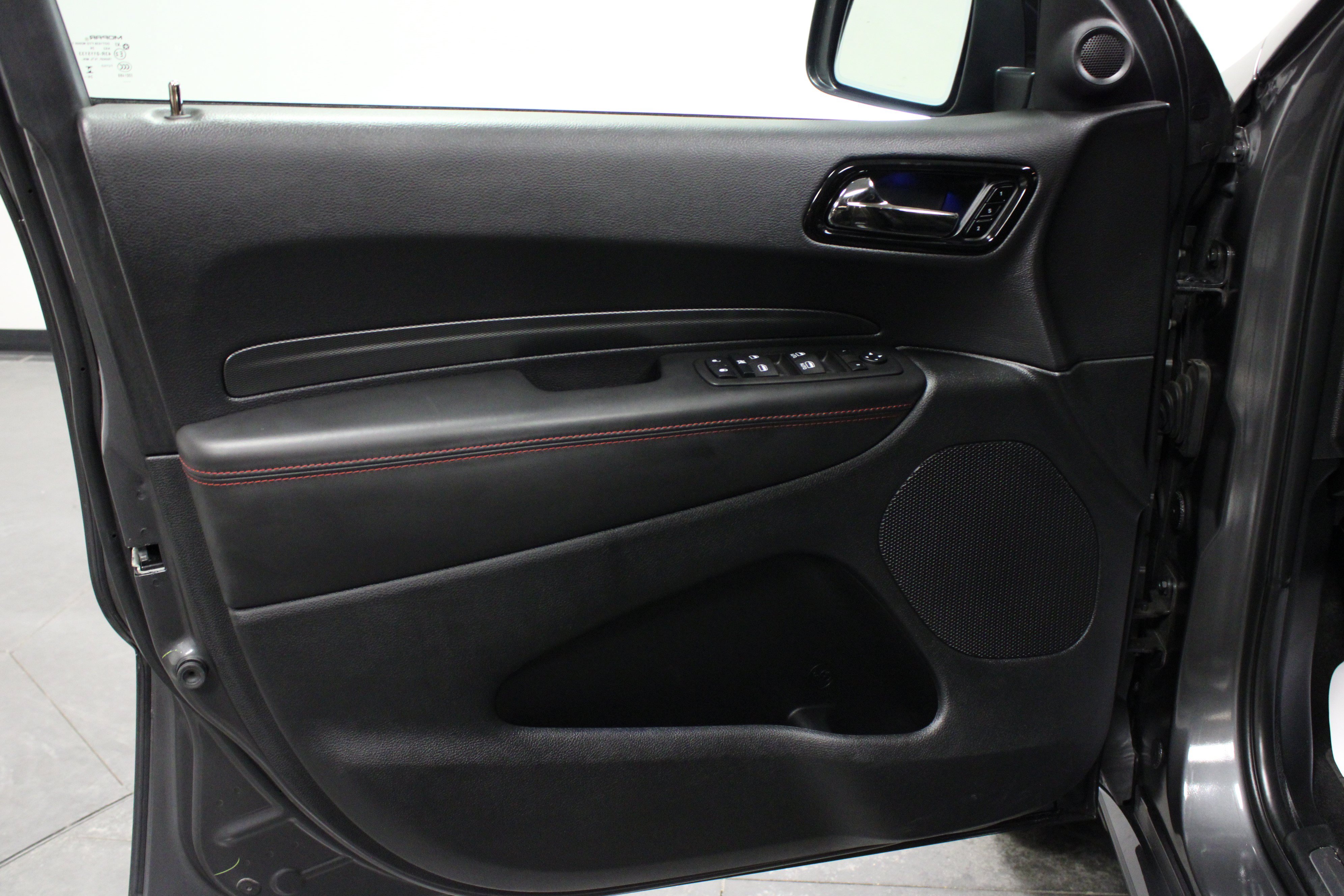 Used 2025 Dodge Durango R/T AWD/4WD image 11