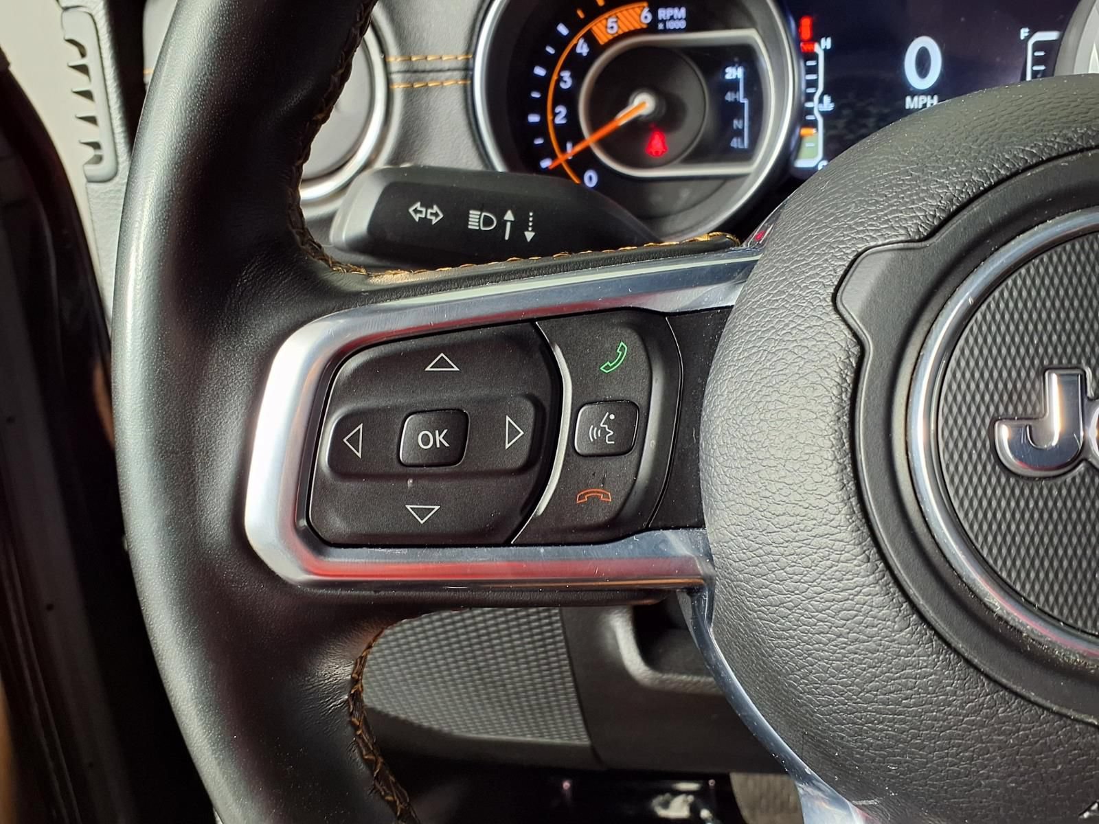 Used 2022 Jeep Wrangler Unlimited Sahara AWD/4WD image 32