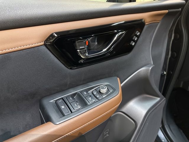 New 2025 Subaru Forester Touring image 12