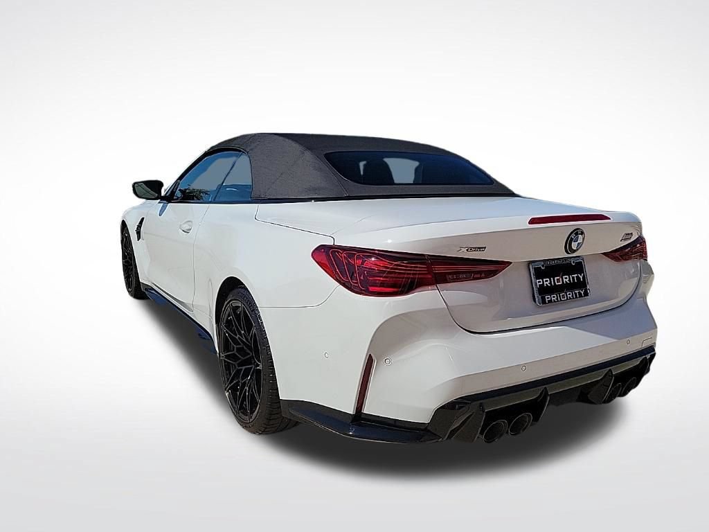 Used 2025 BMW M4 xDrive Competition AWD/4WD image 3