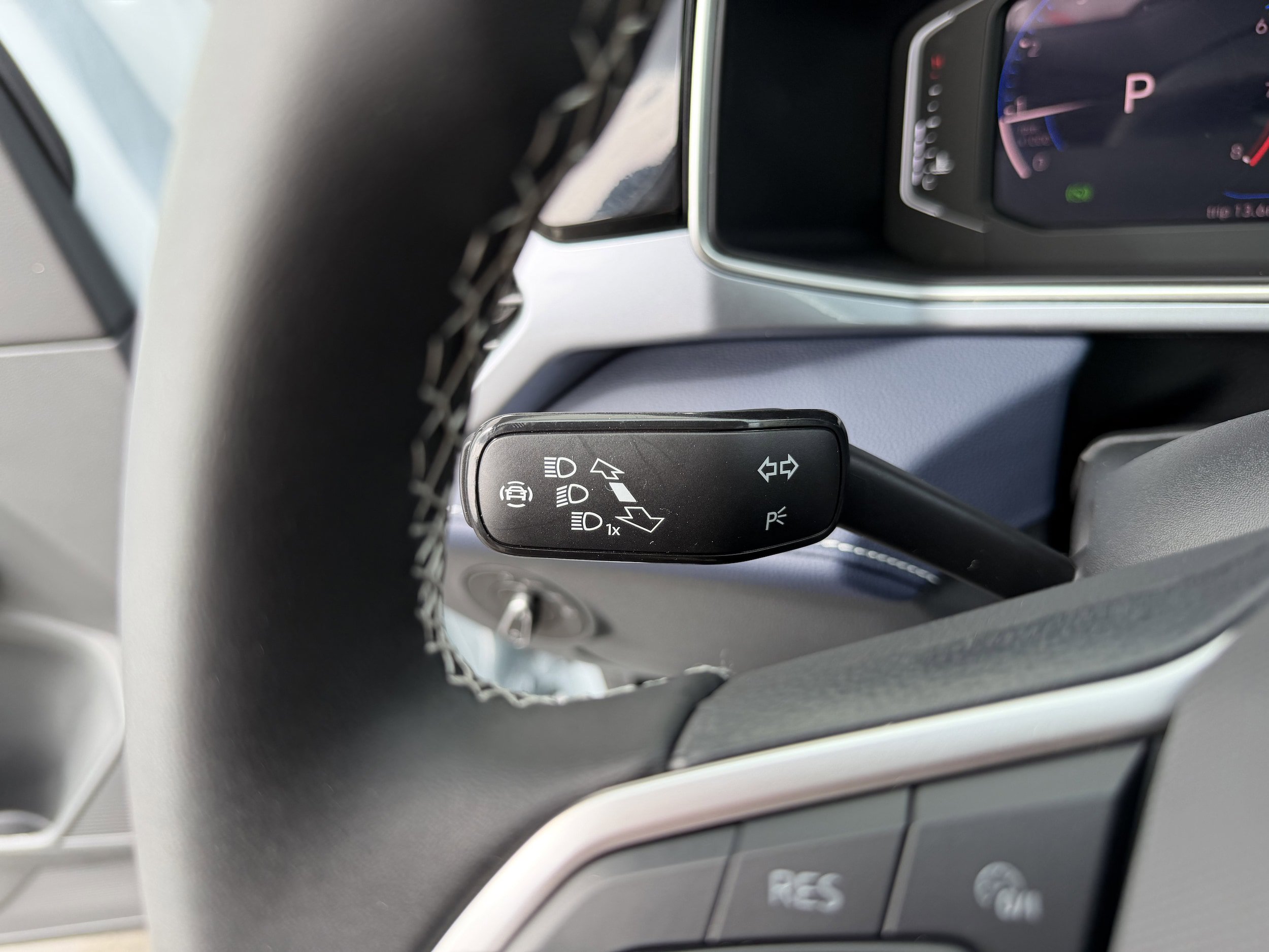 New 2026 Volkswagen Taos SEL AWD/4WD image 19