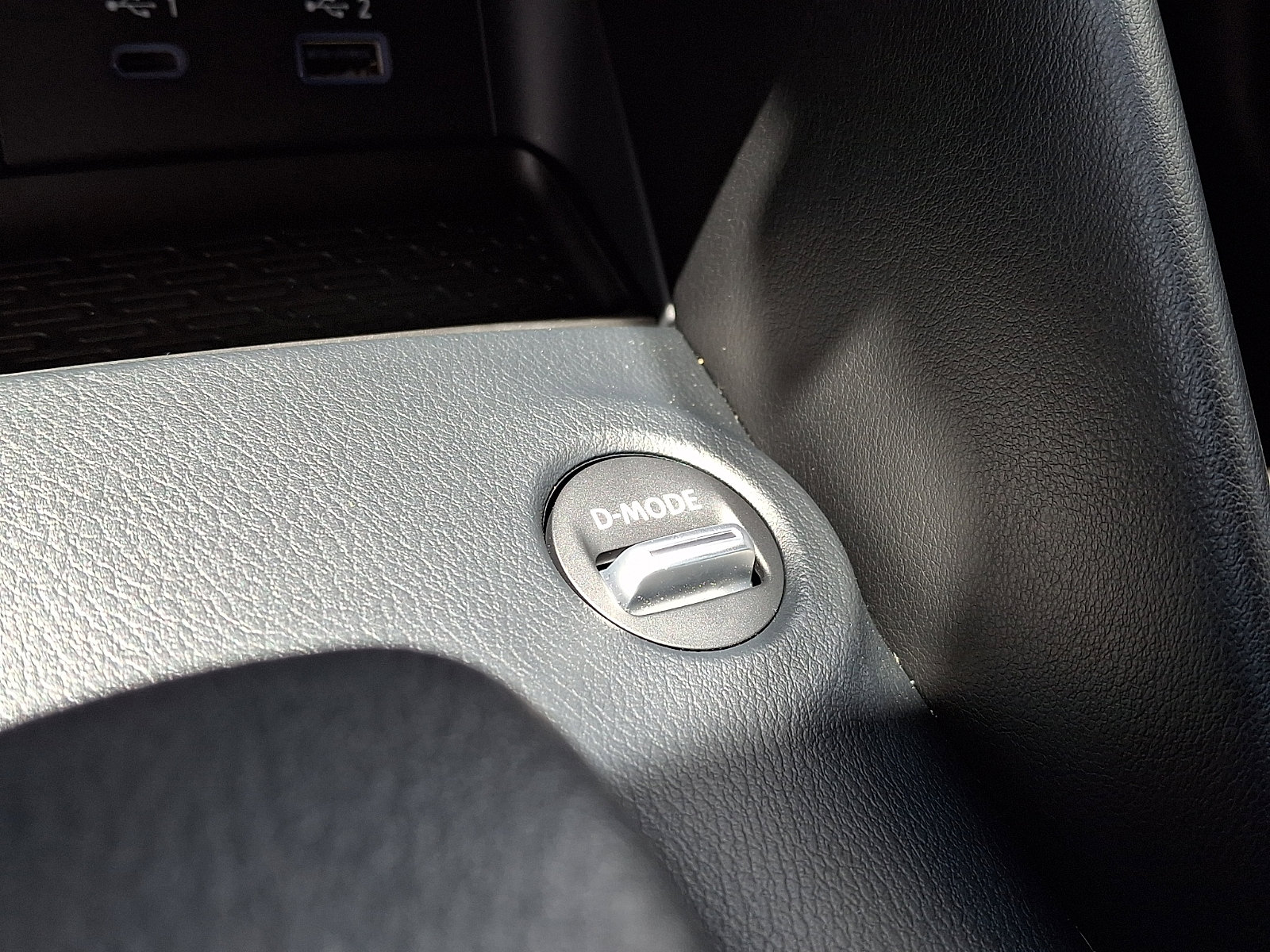 Used 2024 Nissan Z Performance w/ Floor Mat Package RWD image 24