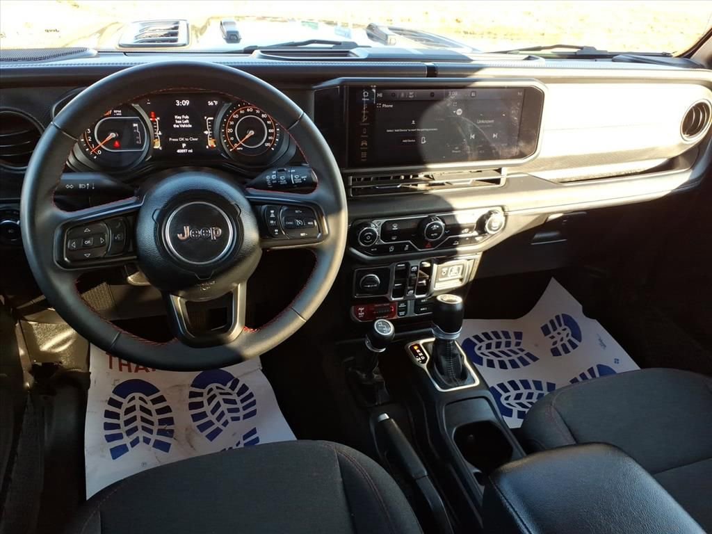 Used 2024 Jeep Wrangler Unlimited Rubicon image 11