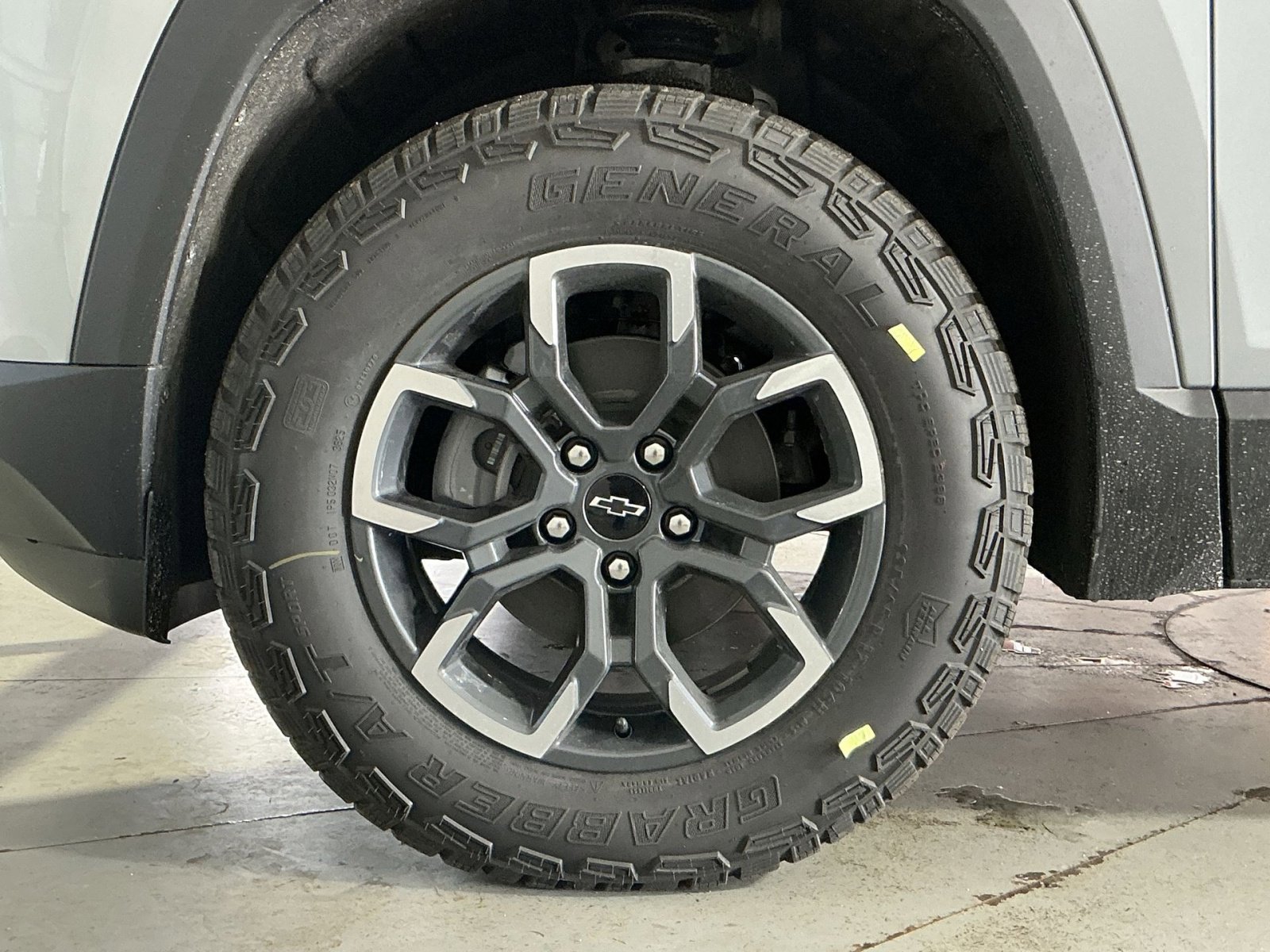 New 2026 Chevrolet Equinox ACTIV w/ Convenience Package III image 20