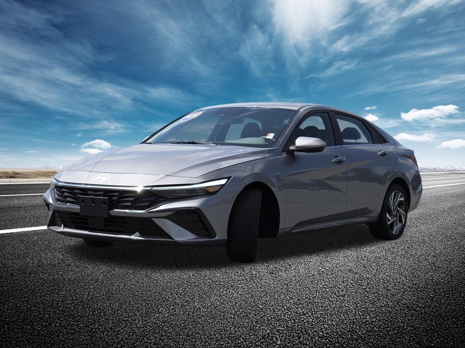 Used 2025 Hyundai Elantra SEL FWD image 15
