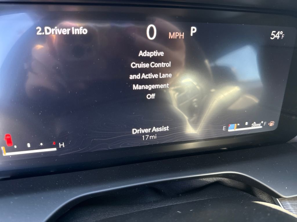 New 2025 Jeep Grand Cherokee Laredo X w/ Luxury Tech Group I image 15