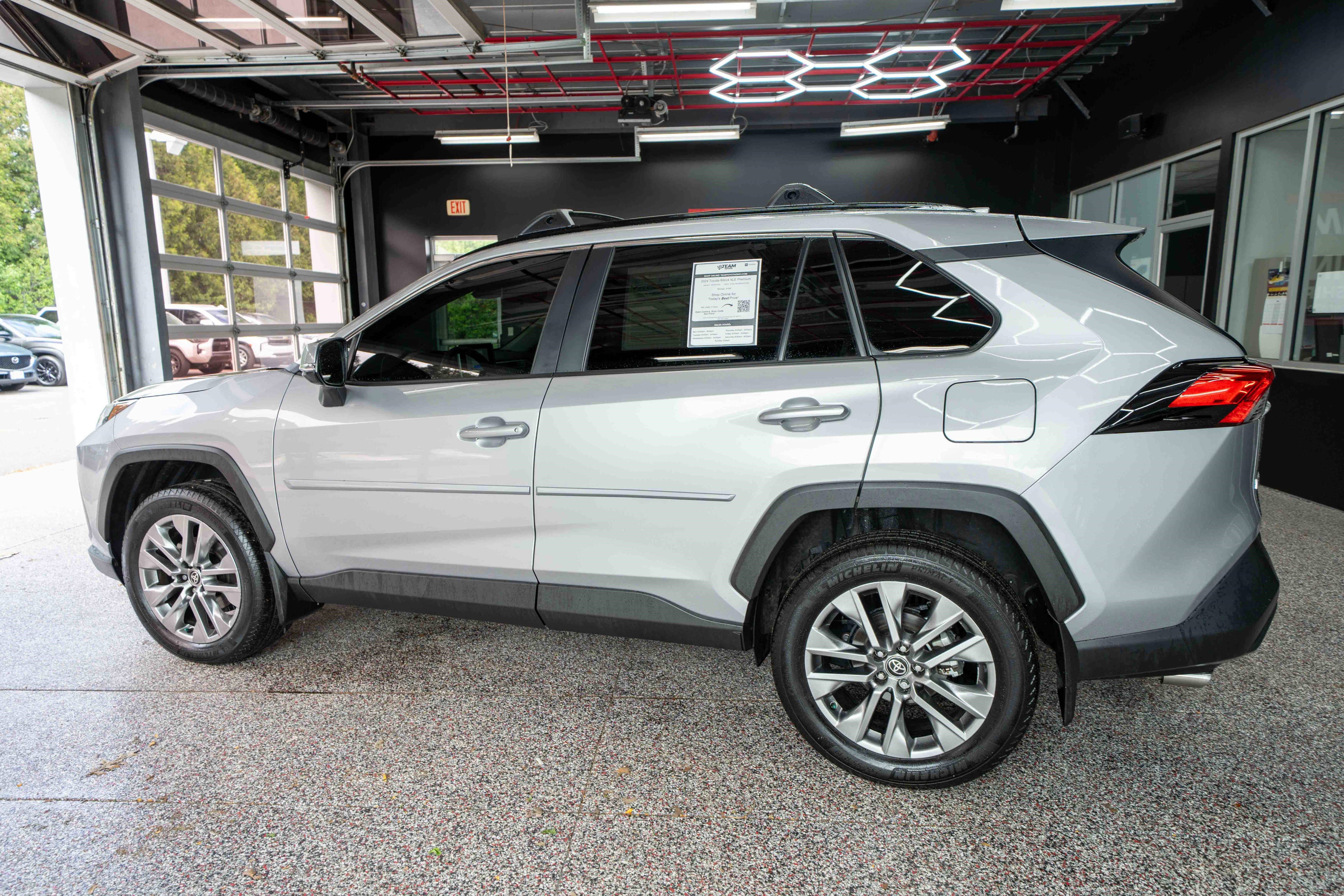 Used 2024 Toyota RAV4 XLE Premium FWD image 2
