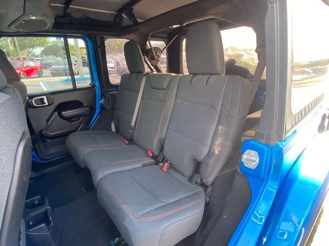 Used 2024 Jeep Wrangler Unlimited Rubicon w/ Safety Group AWD/4WD image 25