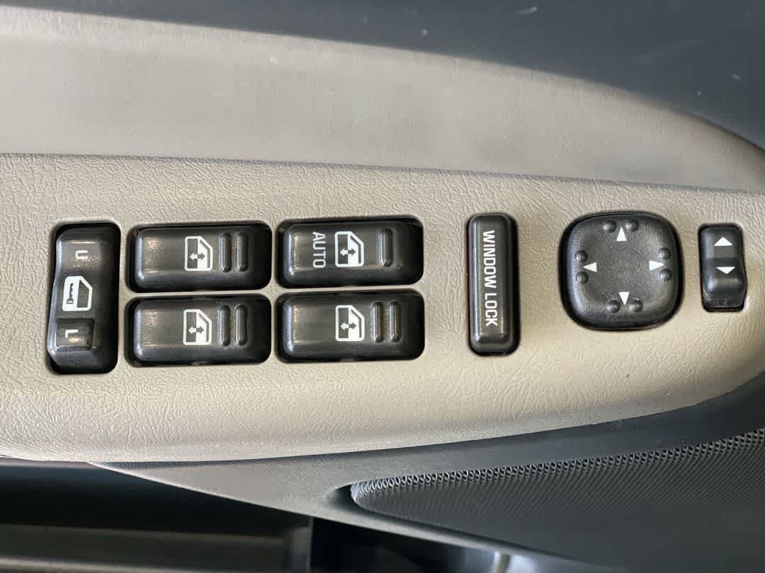 Used 2002 Chevrolet Tahoe Z71 AWD/4WD image 16