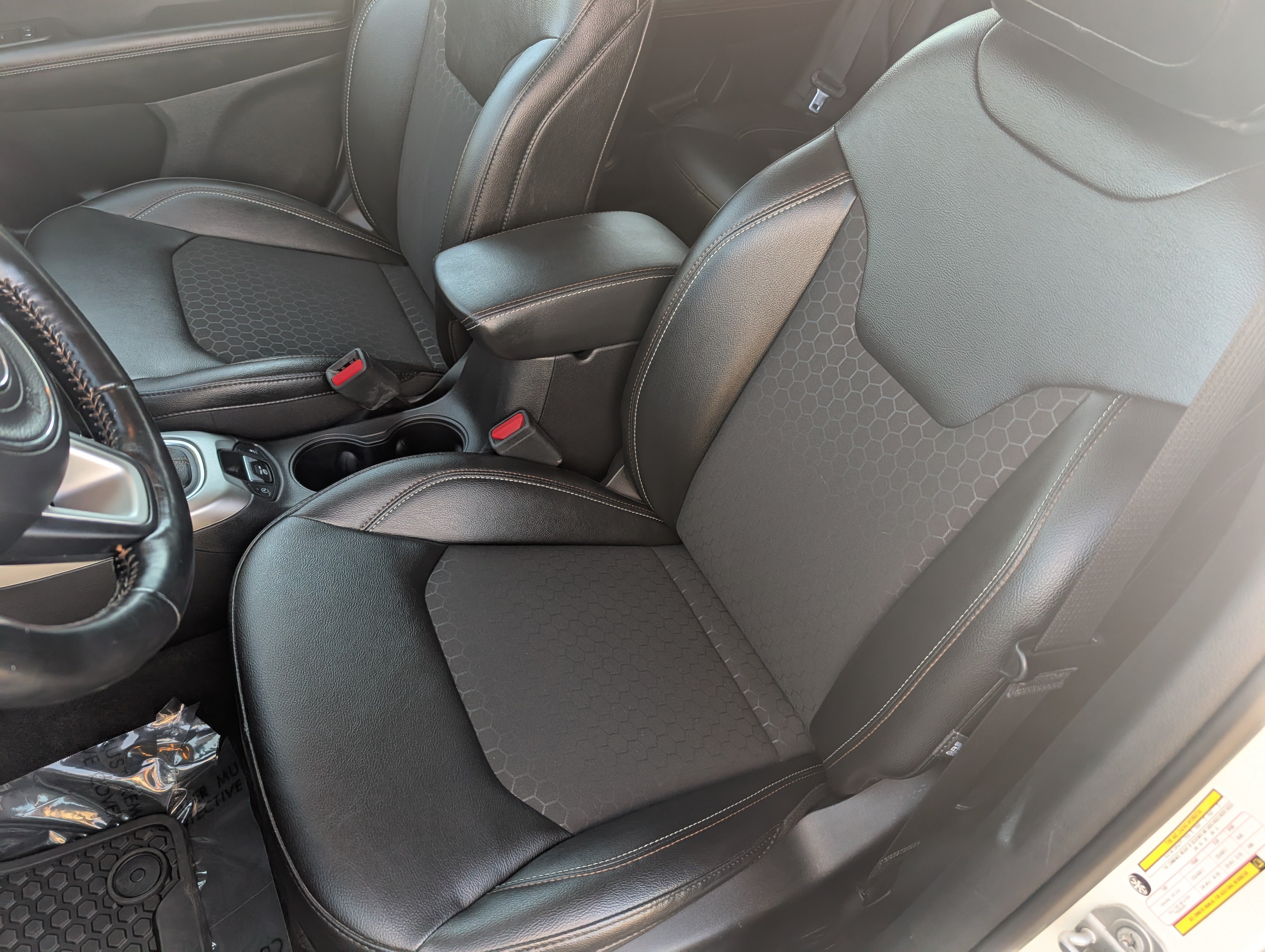 Used 2021 Jeep Compass Latitude w/ Convenience Group AWD/4WD image 11