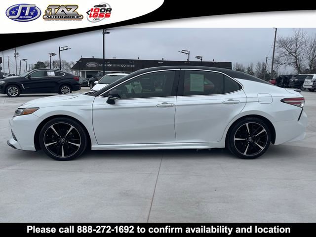 Used 2019 Toyota Camry XSE w/ Navigation Package FWD image 4