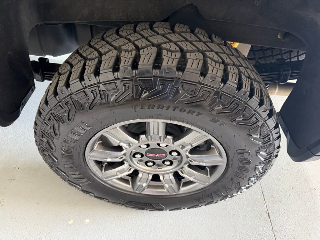 Used 2026 GMC Sierra 1500 AT4X image 13