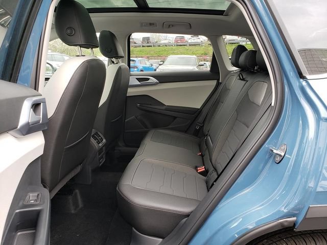 New 2026 Volkswagen Taos SE AWD/4WD image 8