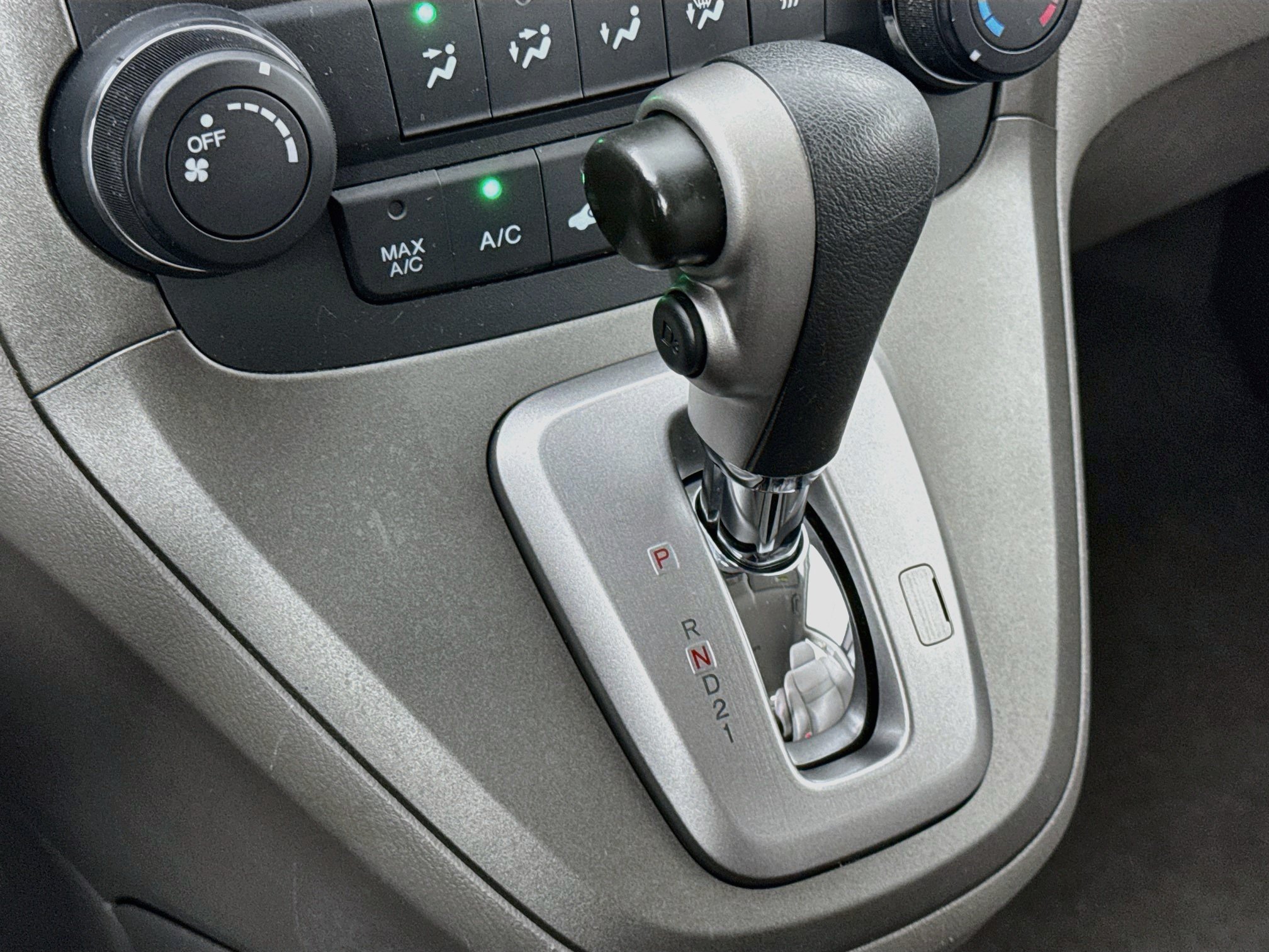 Used 2011 Honda CR-V SE image 15
