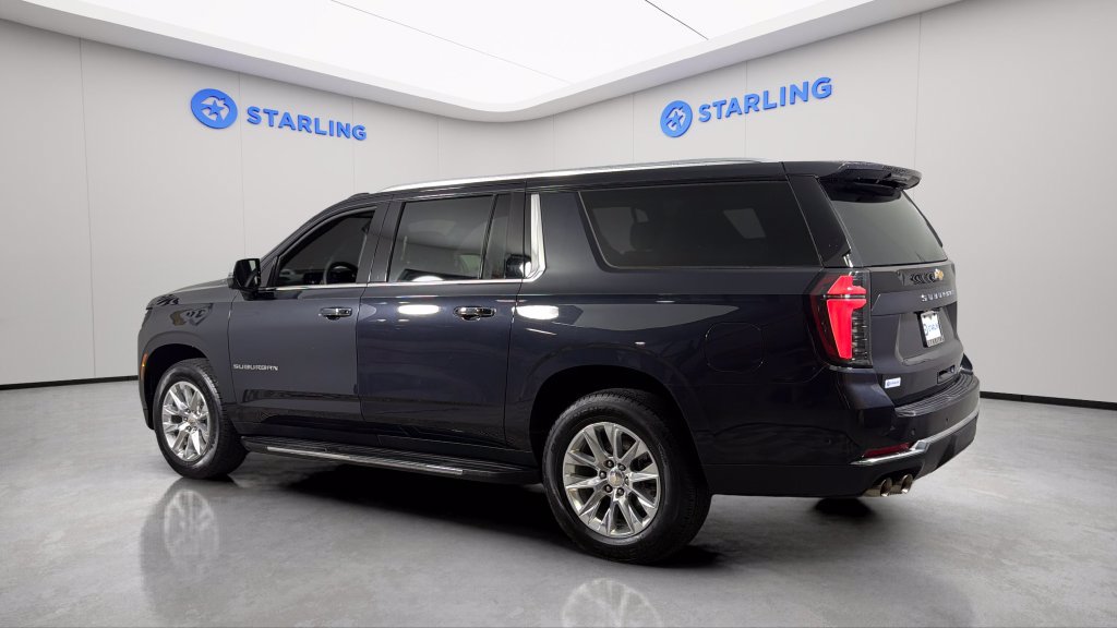 Certified 2025 Chevrolet Suburban Premier RWD image 4