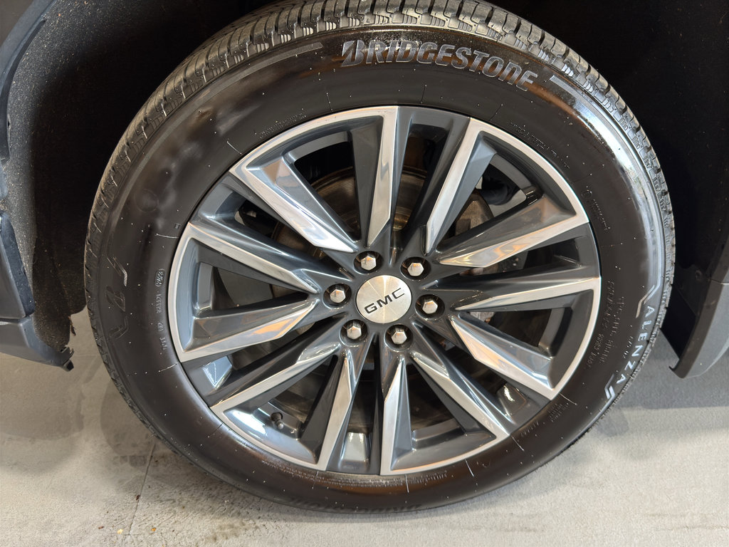 Used 2022 GMC Sierra 1500 Denali Ultimate image 9