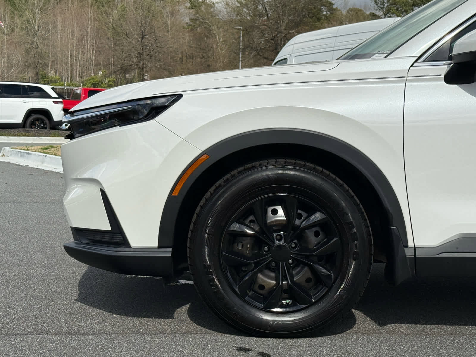 Used 2023 Honda CR-V LX image 11