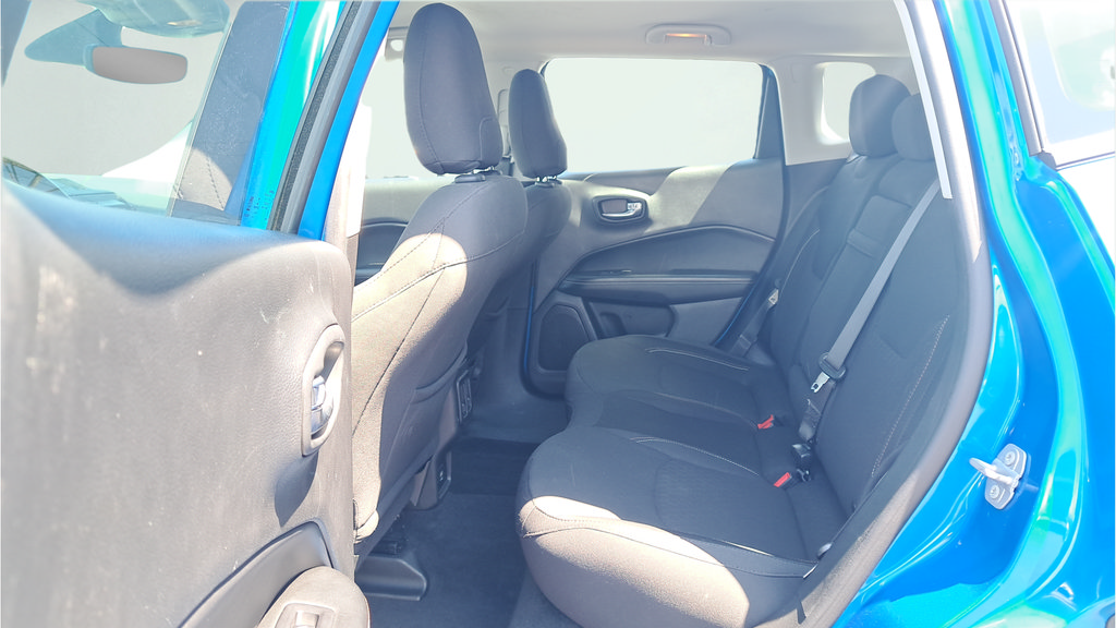 Used 2020 Jeep Compass Sport FWD image 12