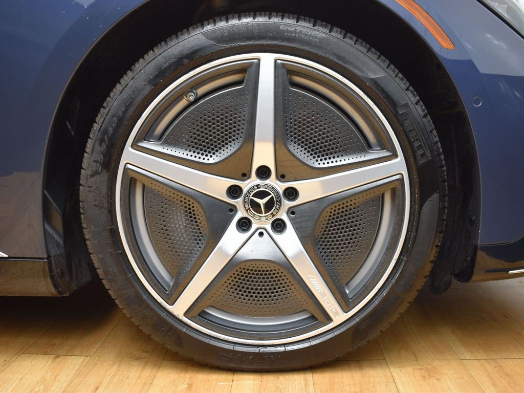 Used 2024 Mercedes-Benz EQE 350+ 4MATIC Sedan w/ AMG Line Exterior Package image 17