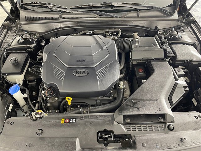 Certified 2017 Kia Cadenza Premium w/ Luxury Package image 21