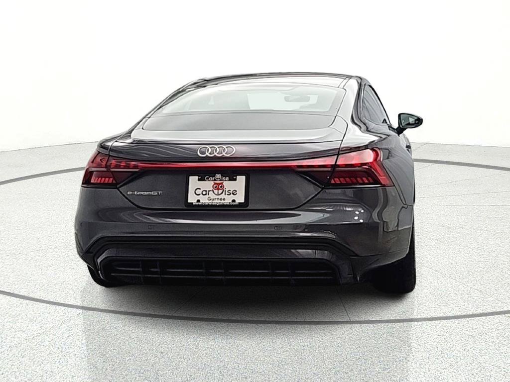 Used 2022 Audi e-tron GT Premium Plus image 8
