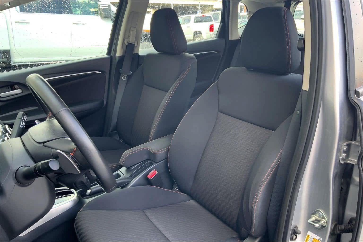 Used 2018 Honda Fit Sport image 11