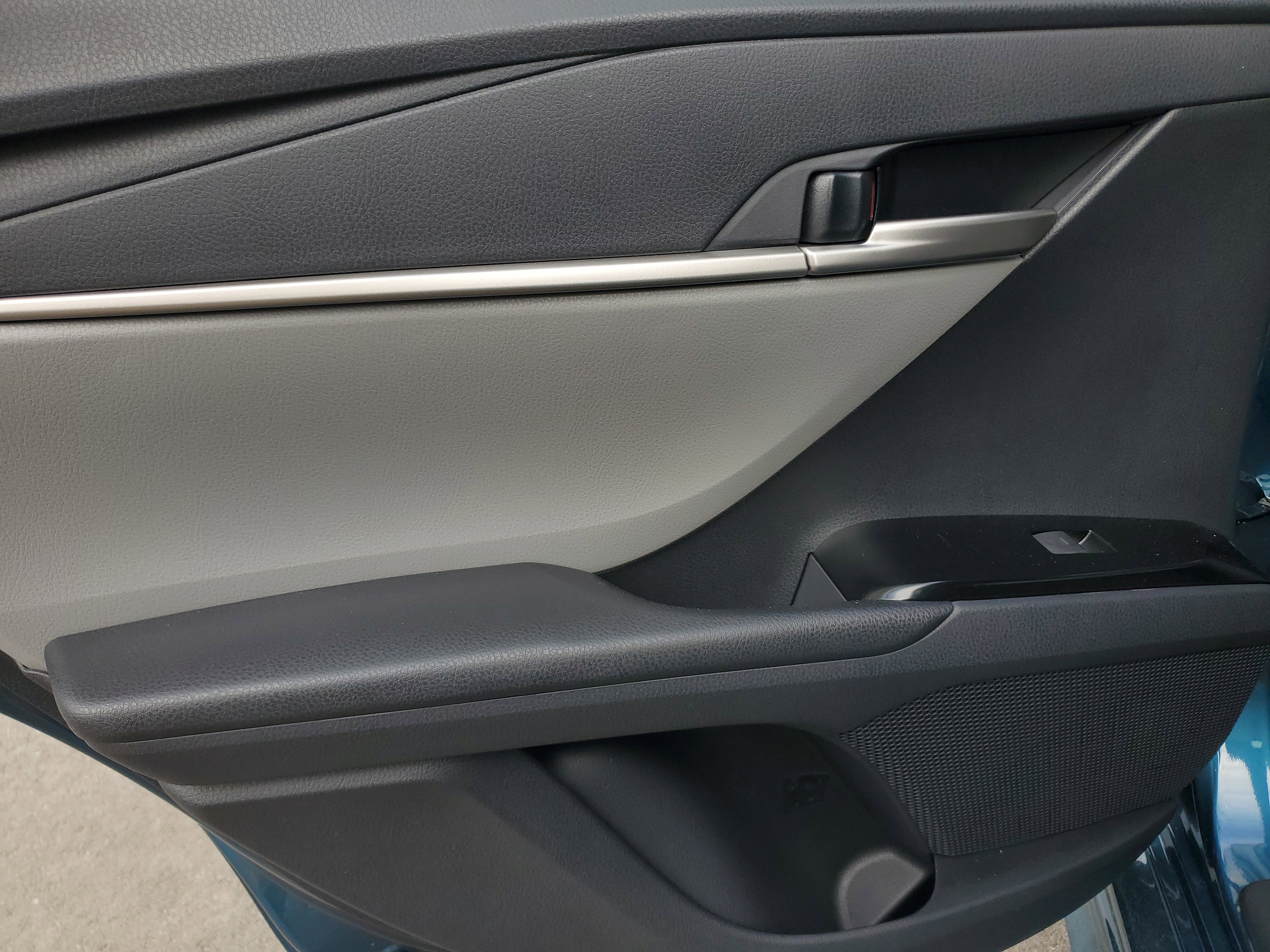 New 2026 Toyota Camry SE image 12