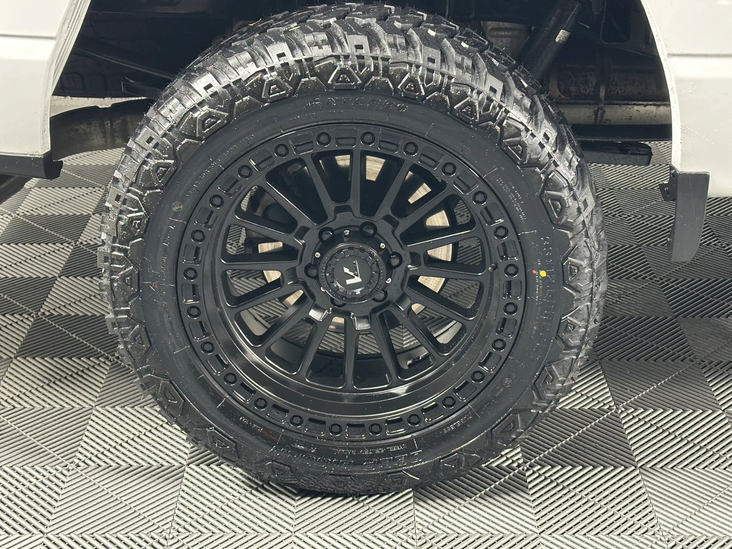 Used 2025 Ford F150 XLT w/ Equipment Group 301A Standard image 15