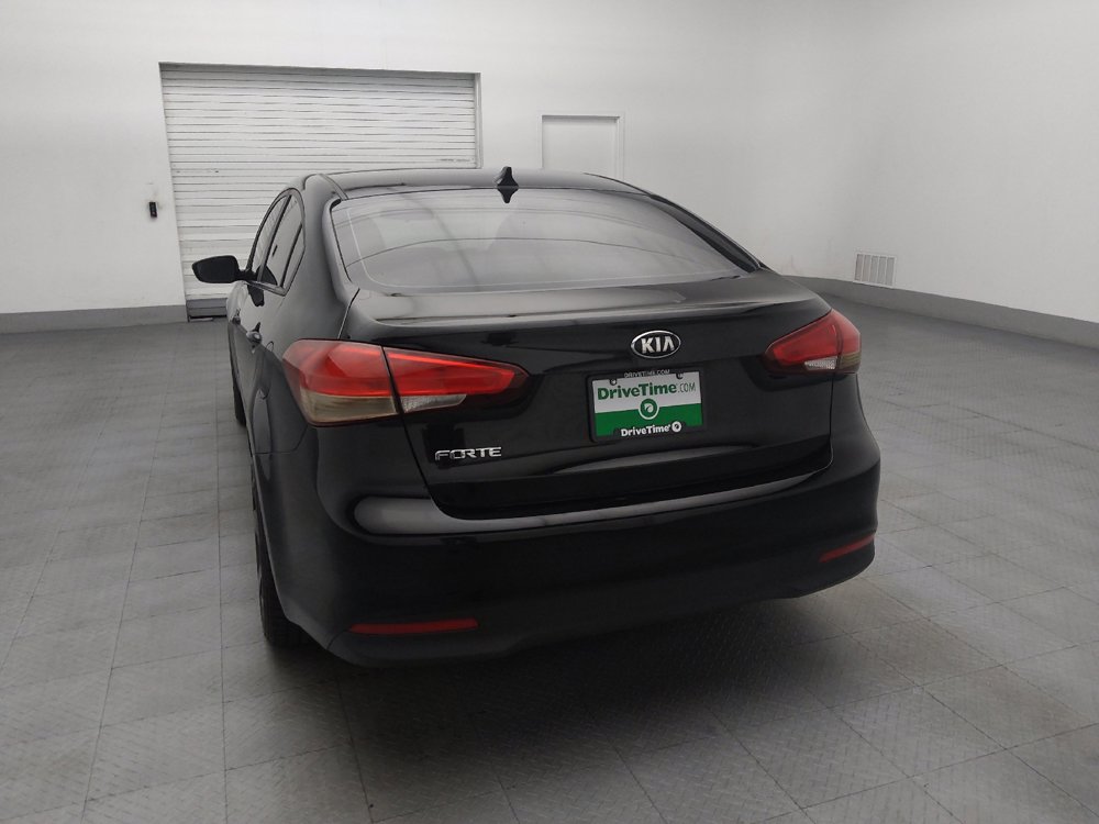 Used 2017 Kia Forte LX w/ LX Popular Package FWD image 6