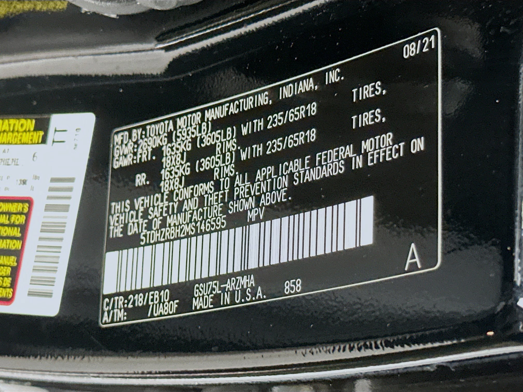 Used 2021 Toyota Highlander XLE AWD/4WD image 12