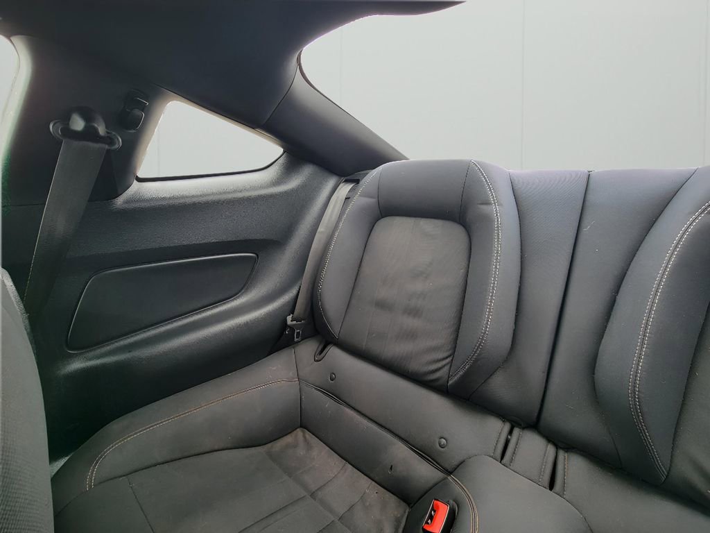 Used 2019 Ford Mustang Coupe image 22