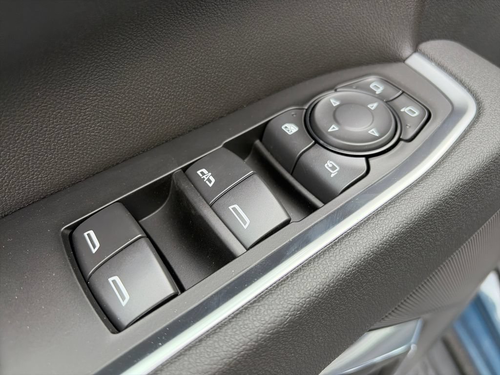New 2026 Chevrolet Silverado 2500 LT w/ All Star Edition AWD/4WD image 16